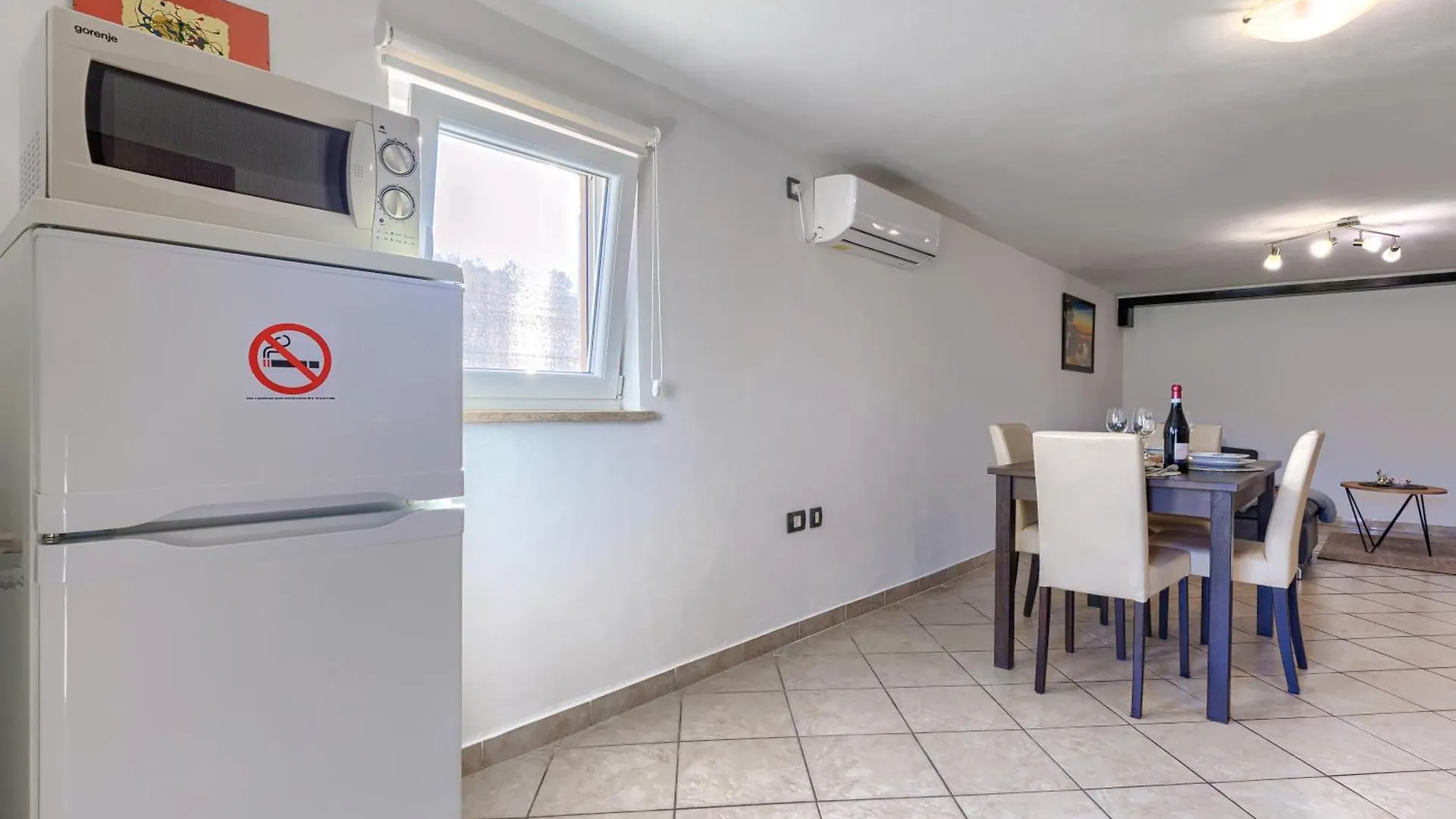 Paola Apartamento Kršan Croácia